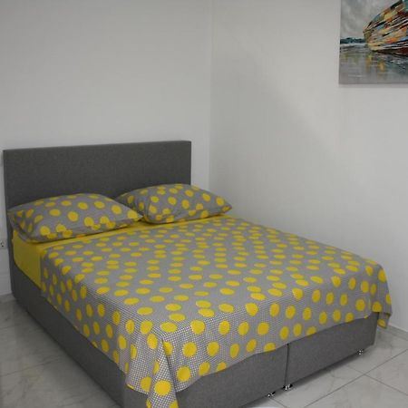 Lea Apartamento Šibenik Exterior foto