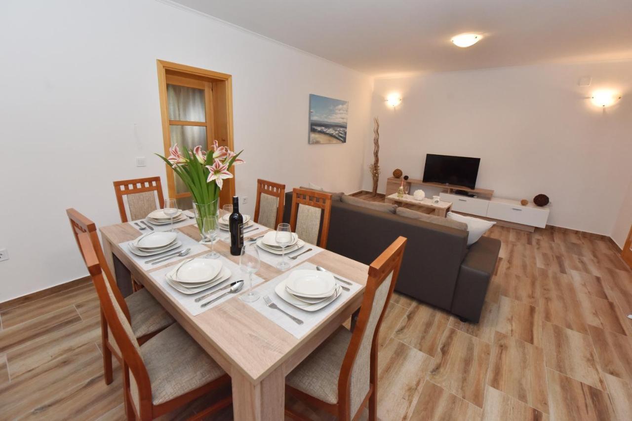 Lea Apartamento Šibenik Exterior foto