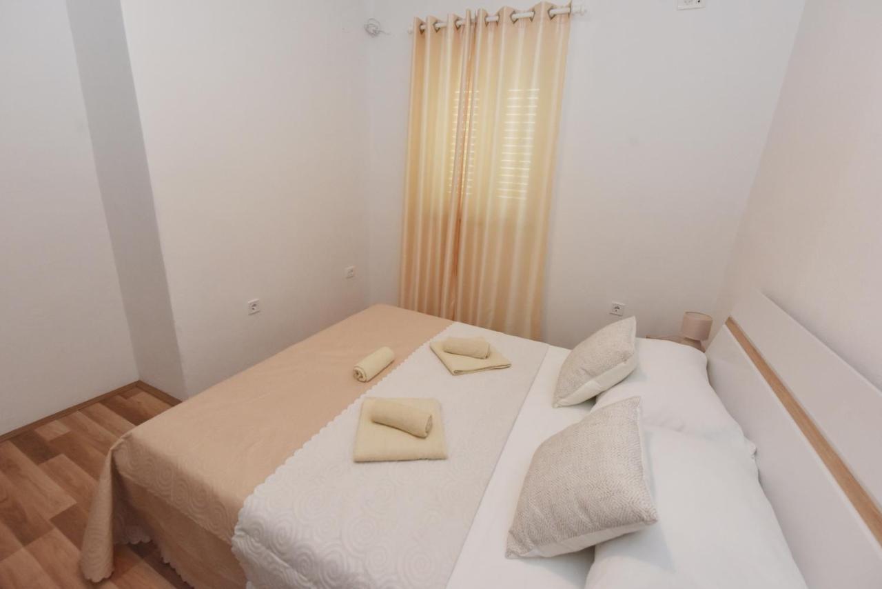 Lea Apartamento Šibenik Exterior foto